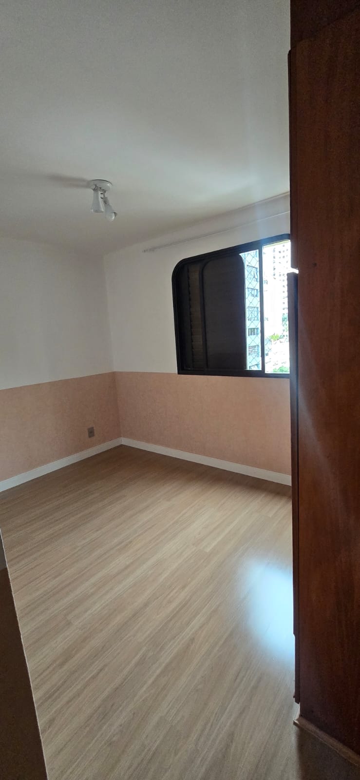 WhatsApp Image 2025-12-02 at 17.22.41