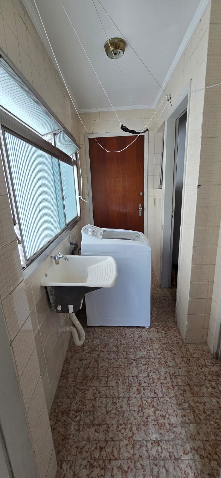 WhatsApp Image 2025-12-09 at 13.00.58